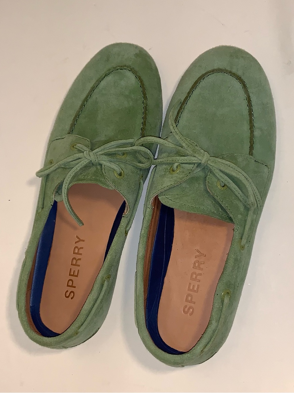 Sperry Slimboat Womens 9.5 Olive Green Suede Boat Shoes Loafers Coastal Preppy